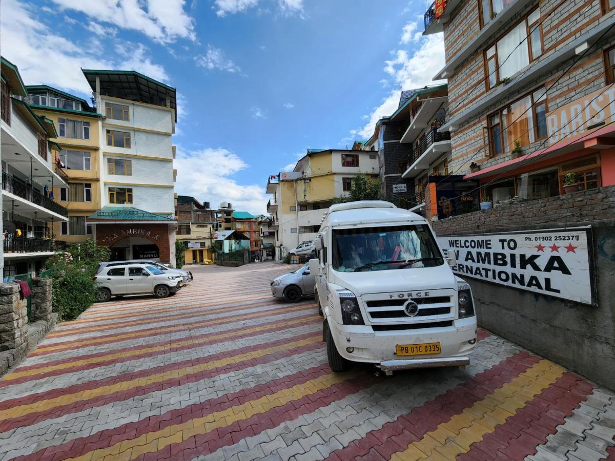 New Ambika International Mall Road Hotel Manāli Exterior foto